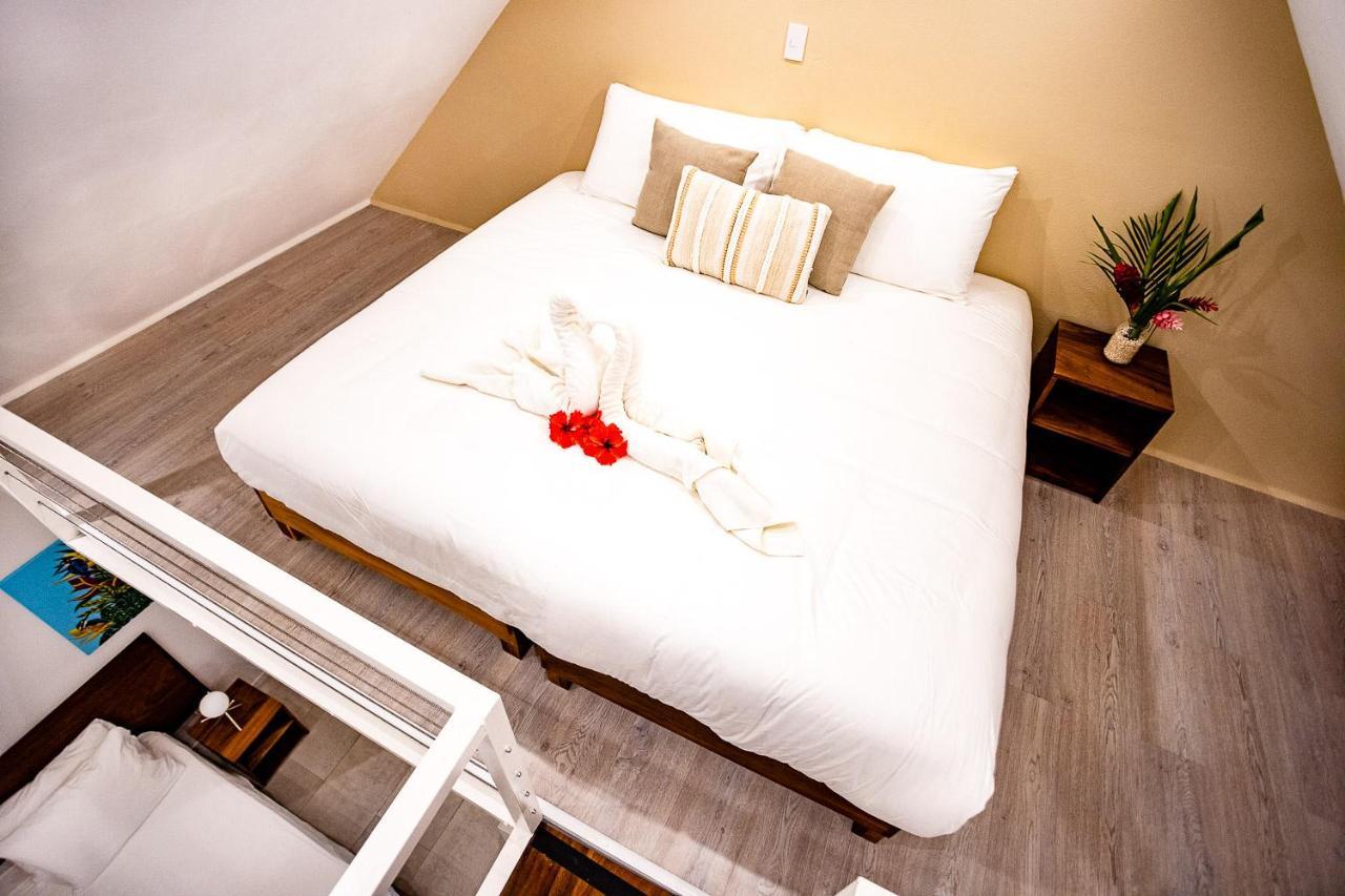 Aves Hotel Montezuma Exterior foto