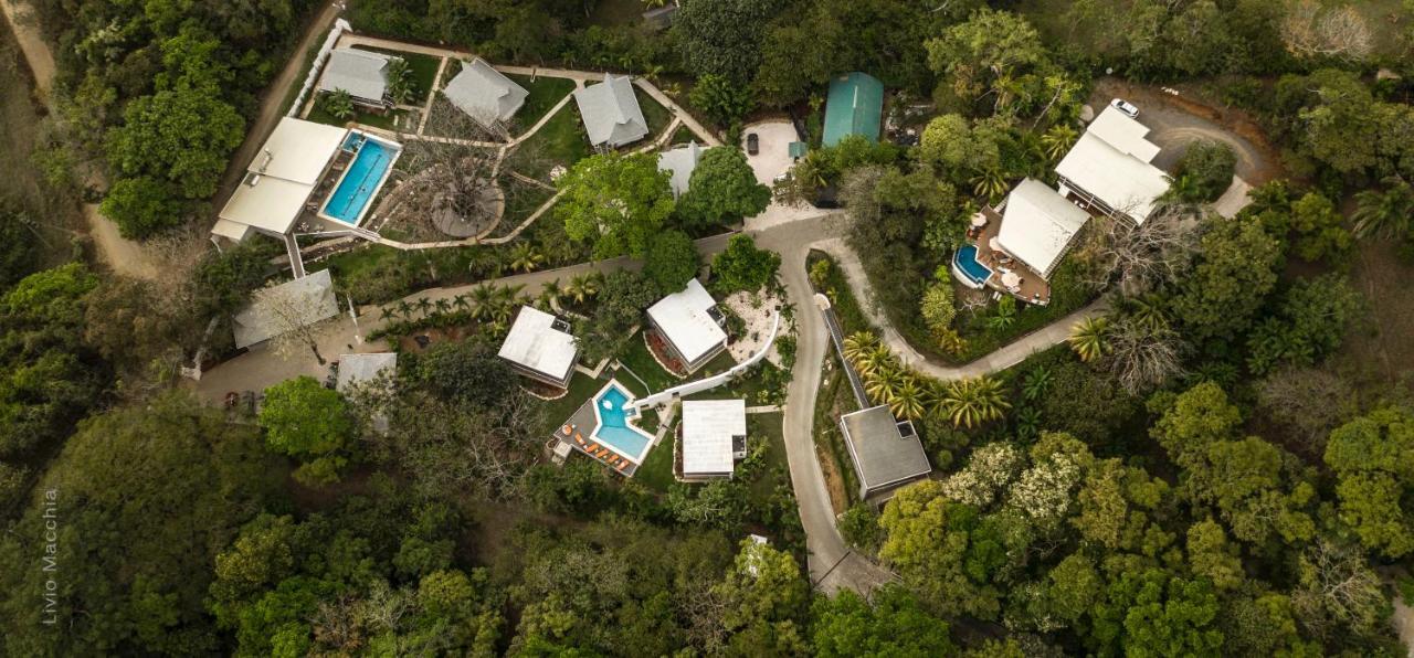 Aves Hotel Montezuma Exterior foto