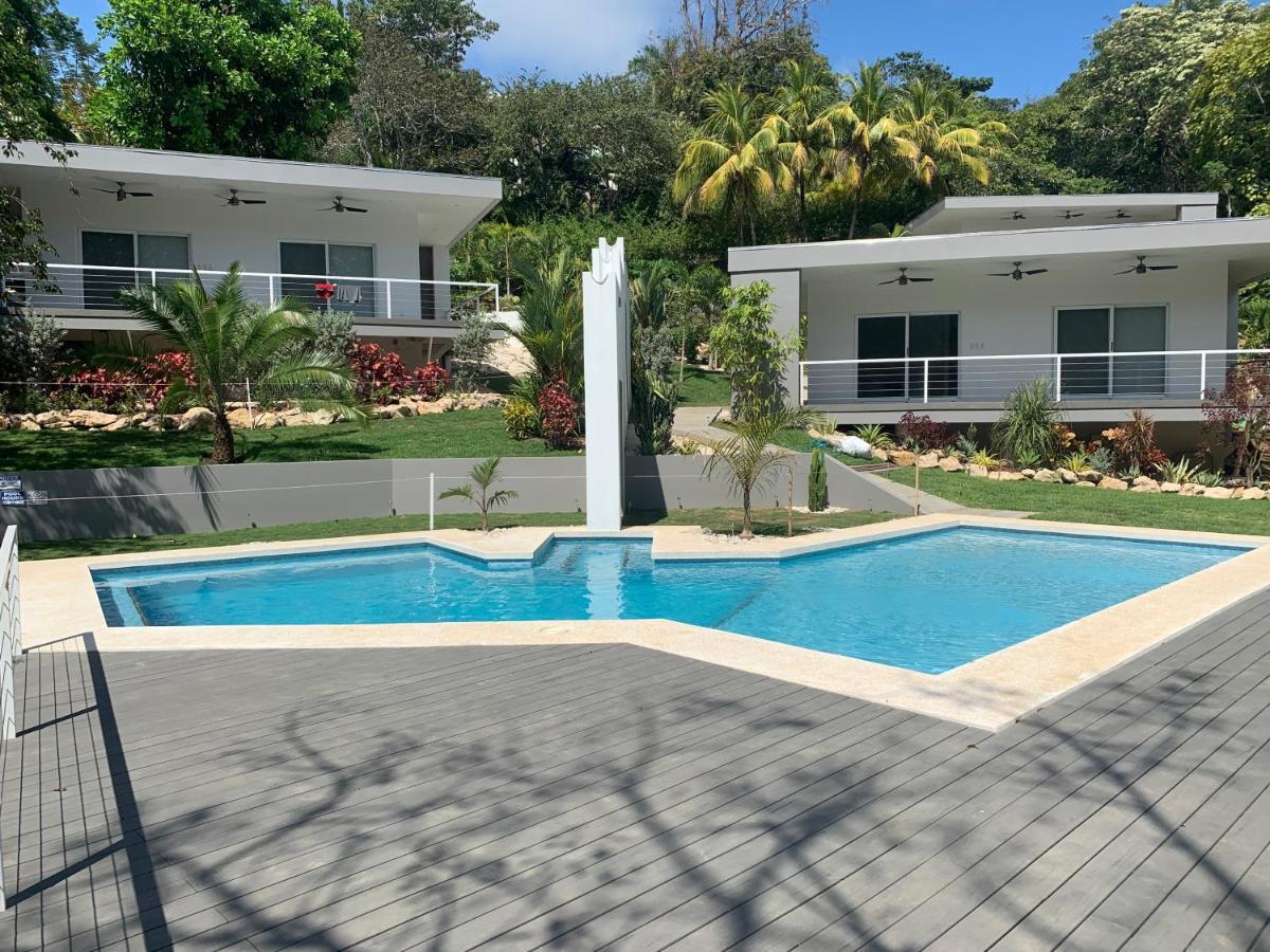 Aves Hotel Montezuma Exterior foto