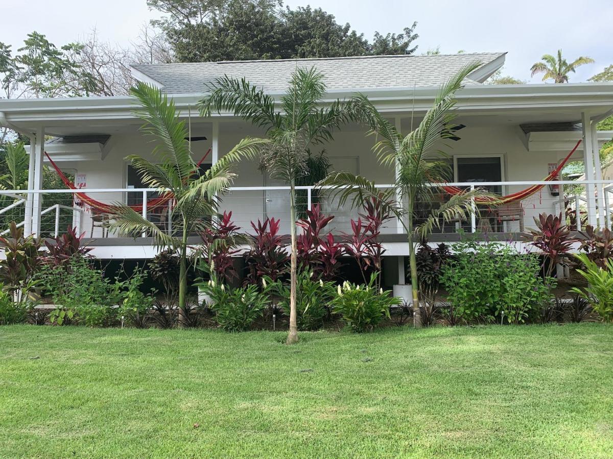Aves Hotel Montezuma Exterior foto